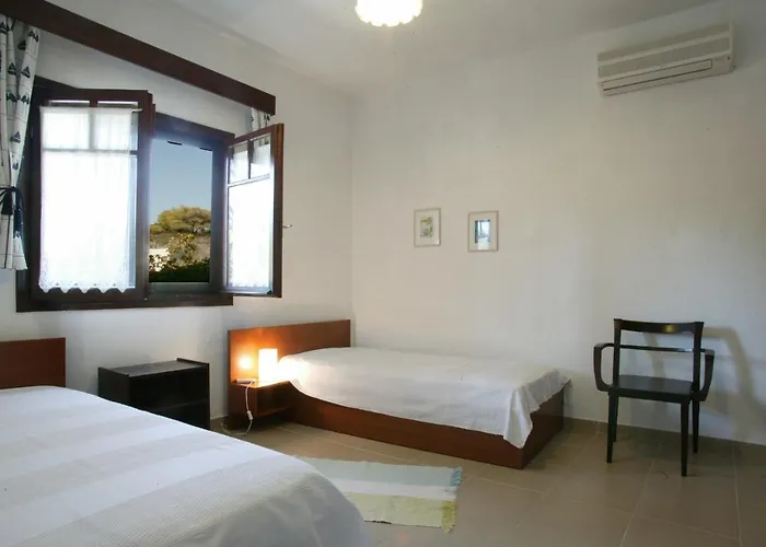 Lagonisi Apartment