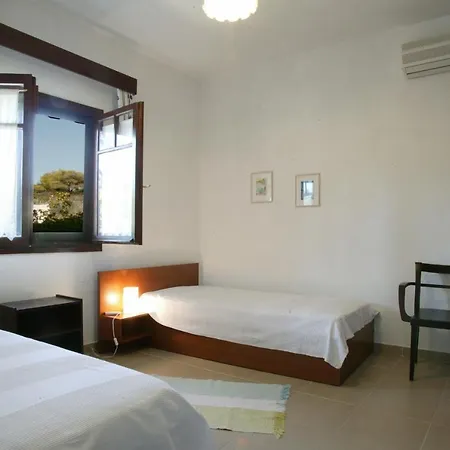 Lagonisi Apartment