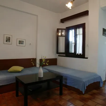 Apartment Lagonisi Ormos Panagias