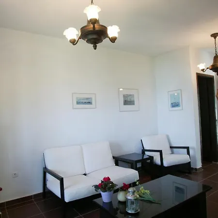 Lagonisi Apartment